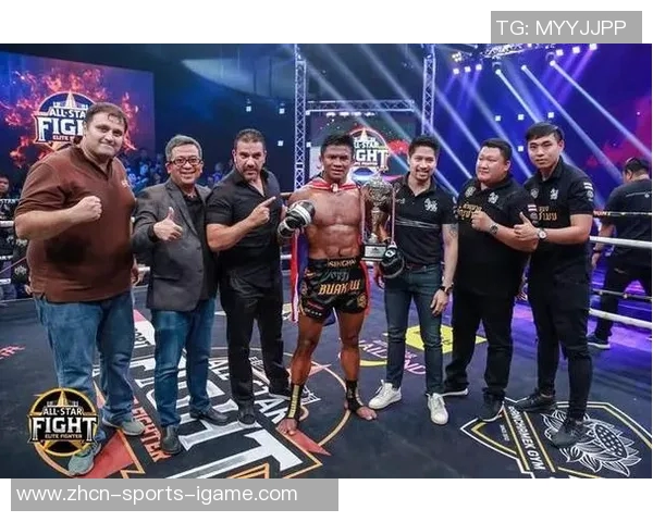 托尼贾与播求的巅峰对决谁将成为搏击界的新传奇